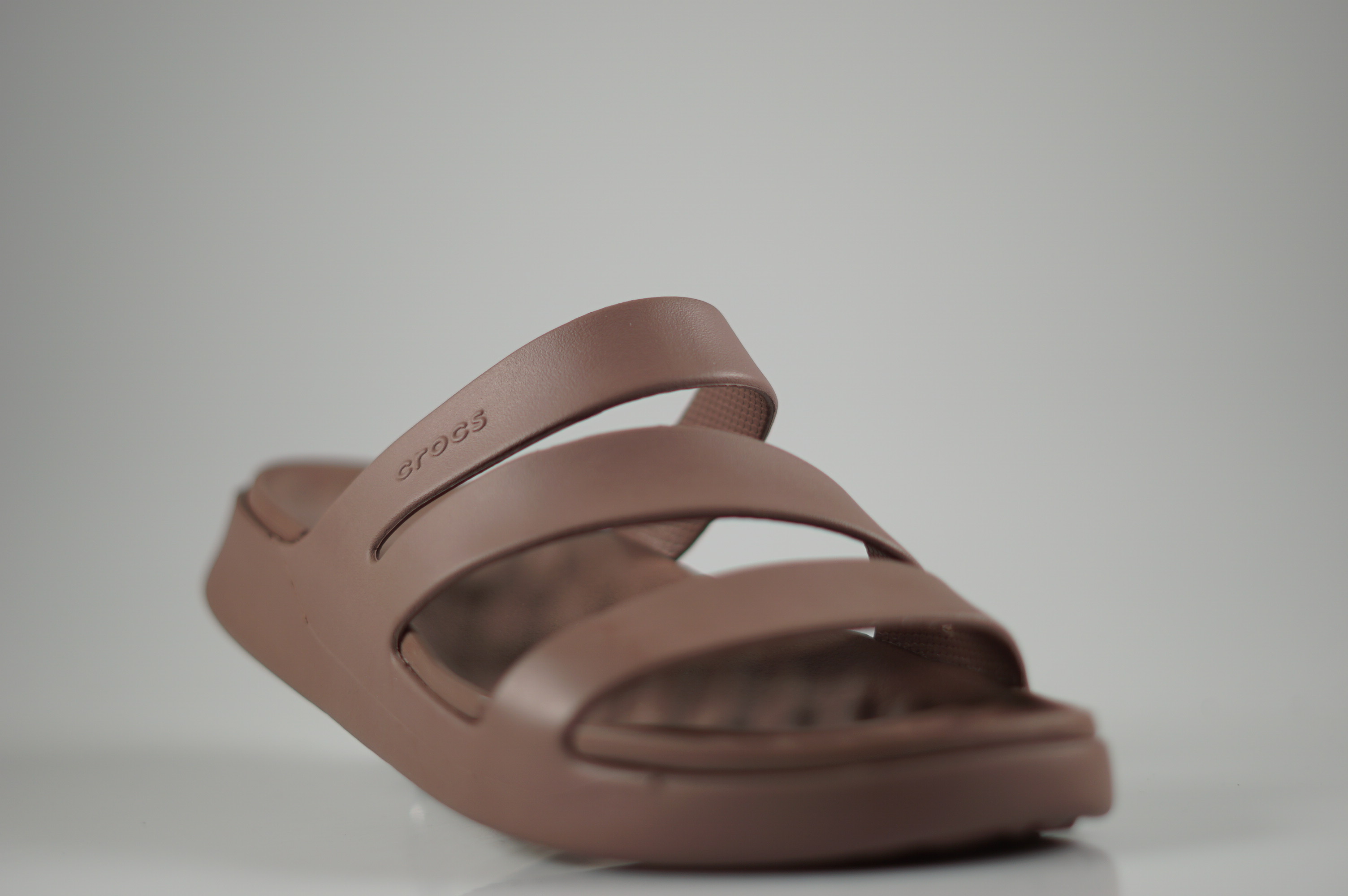 Crocs Europe BV - 209587-OLF
