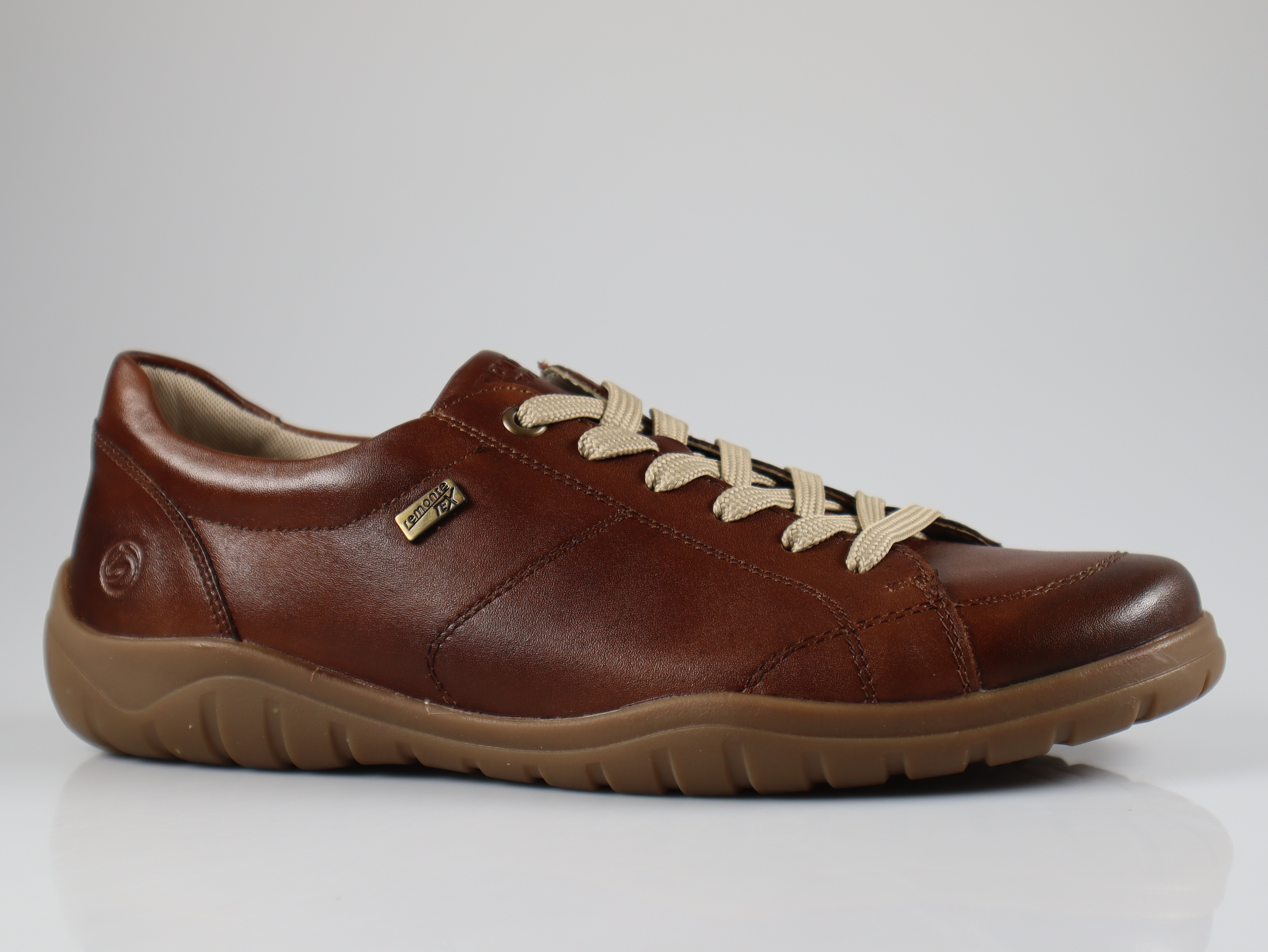 Remonte - D3T00-24