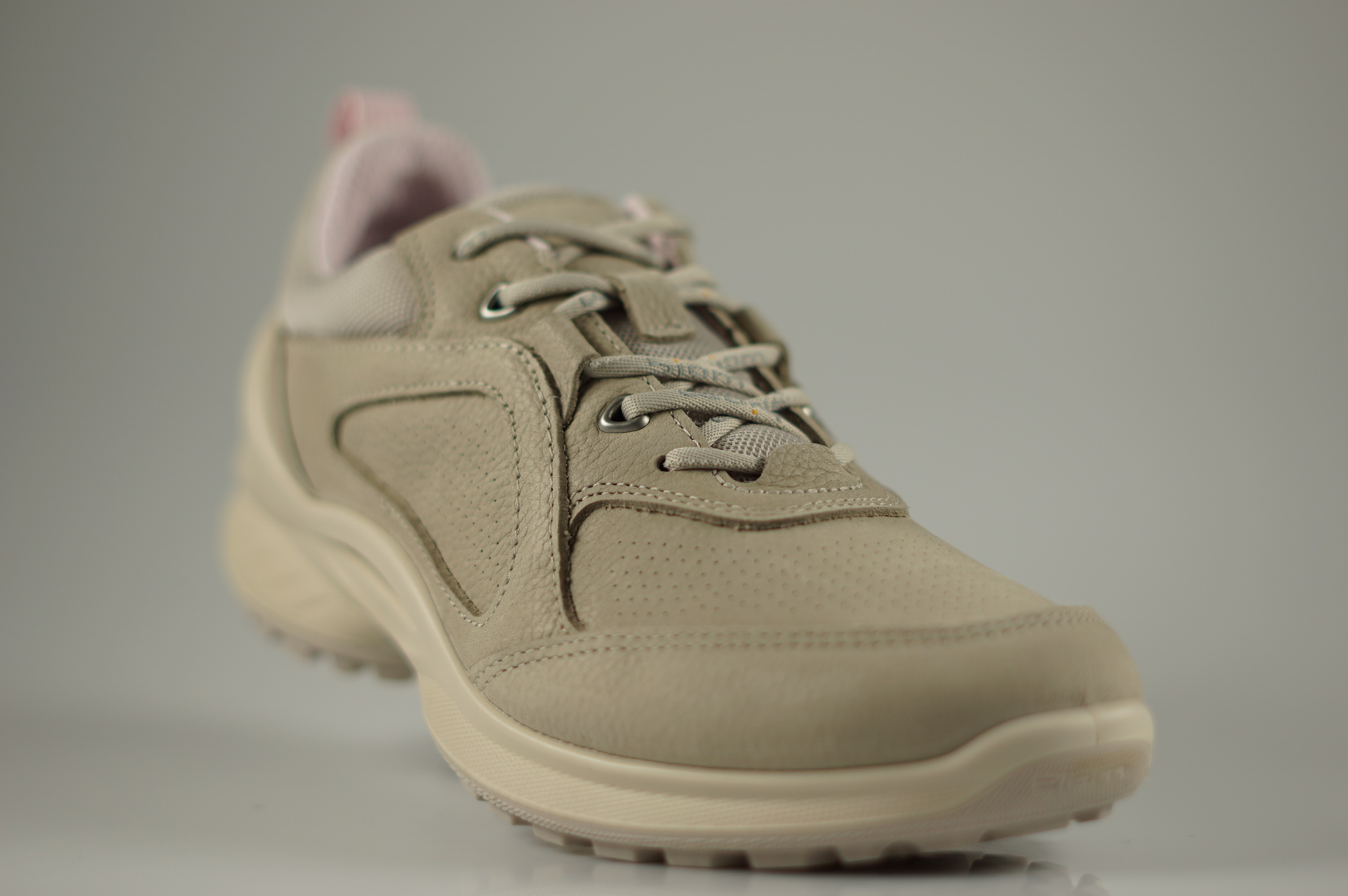 ECCO - 850813/02163