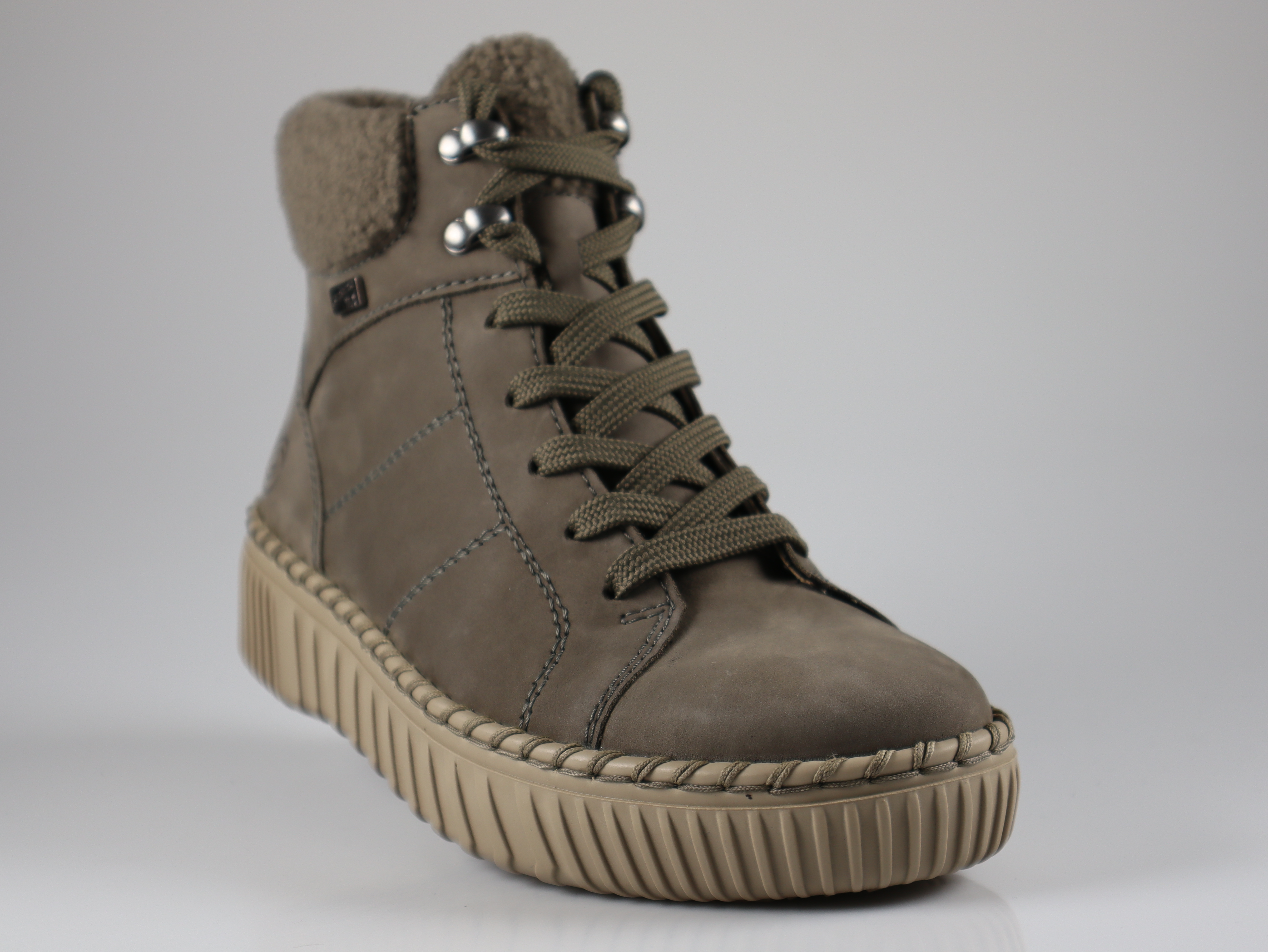 Remonte - D4A74-42