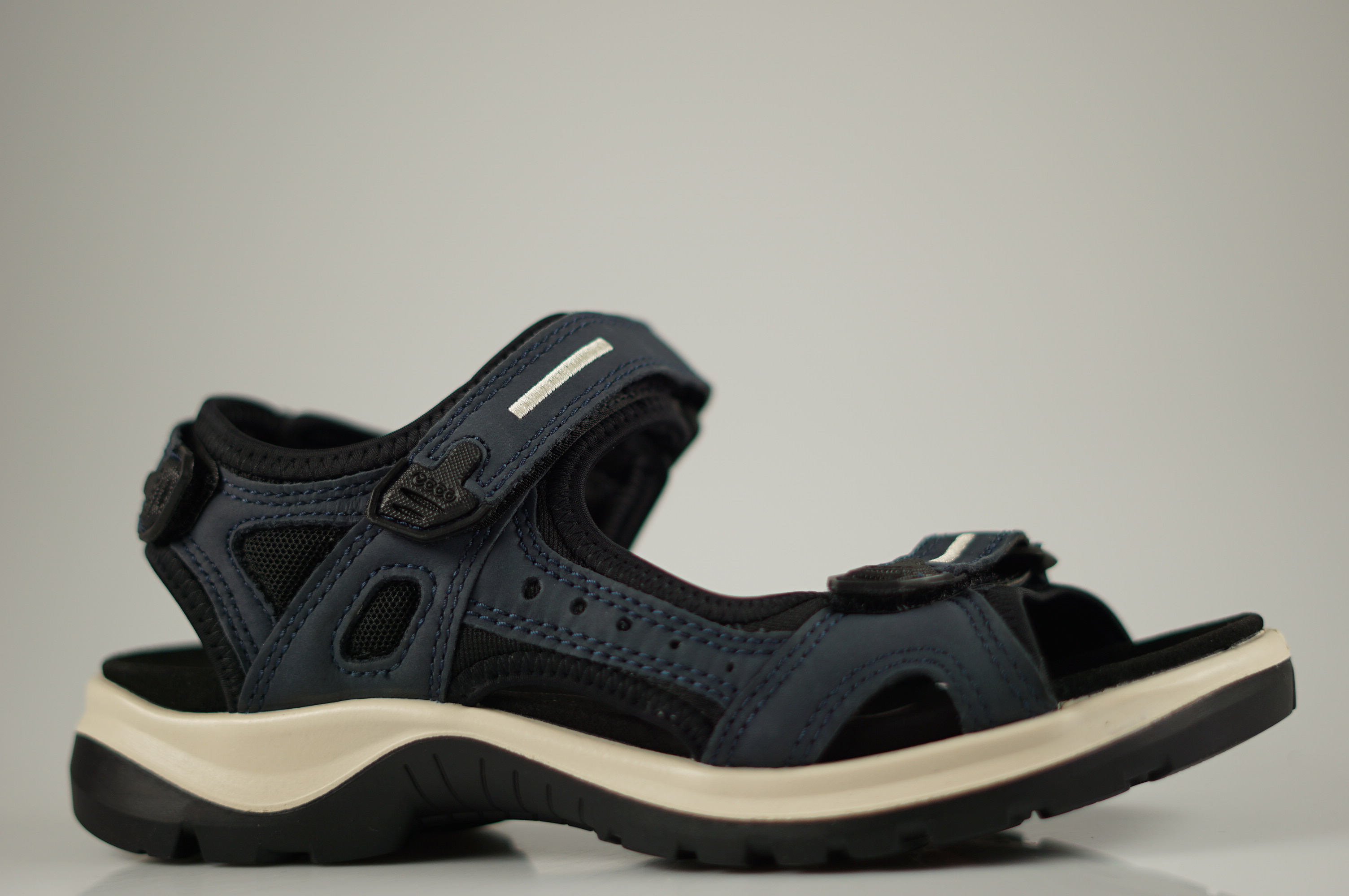 ECCO - 069563/02038