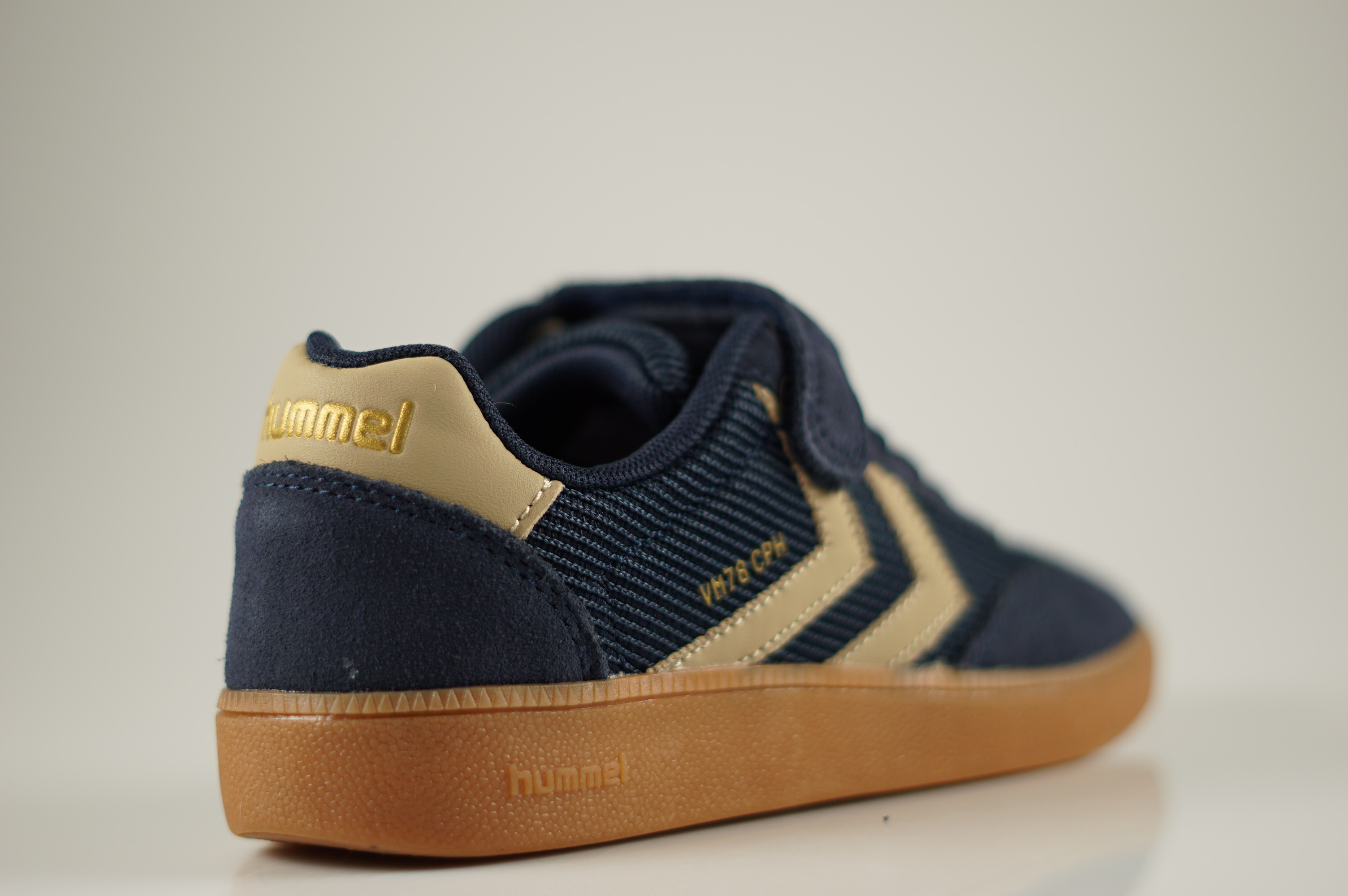 Hummel - 230241-7911