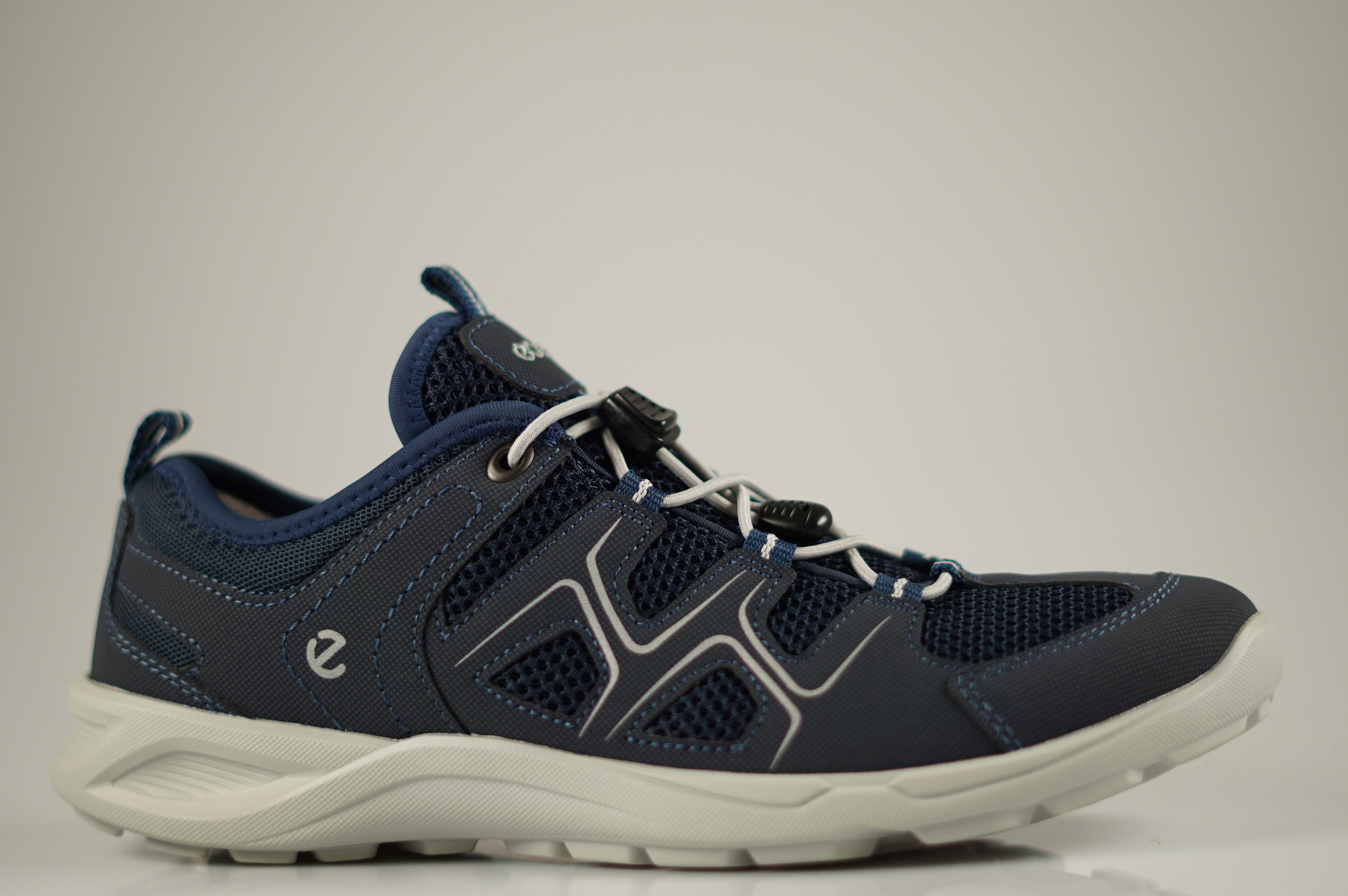 ECCO - 825773/51406
