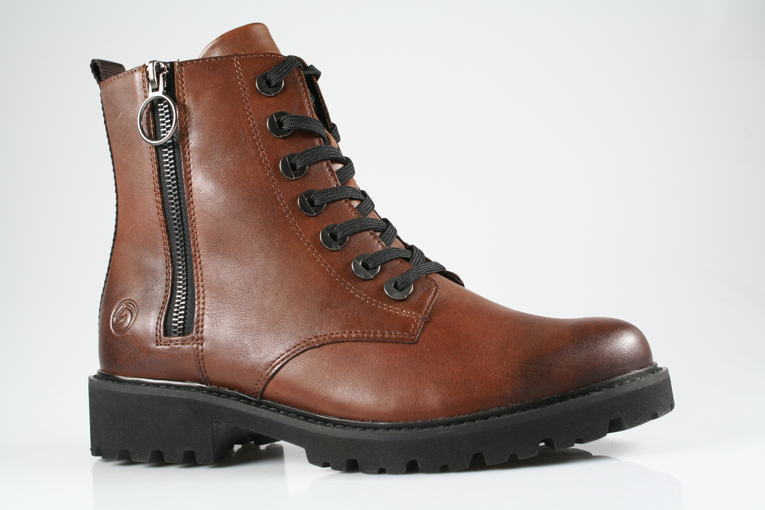REMONTE - D8671-22