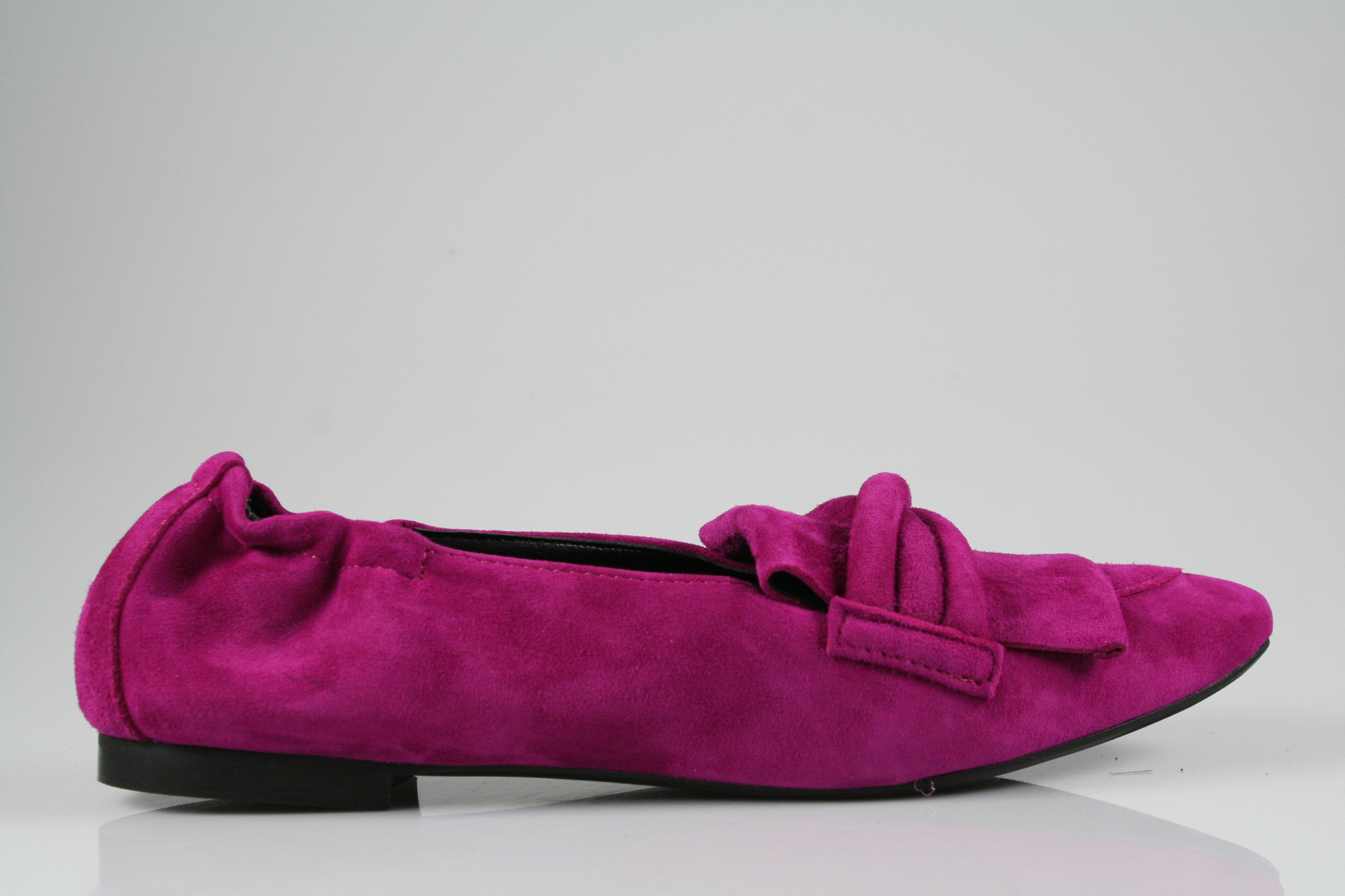 Gianluca Pisati - Eva ciclamino