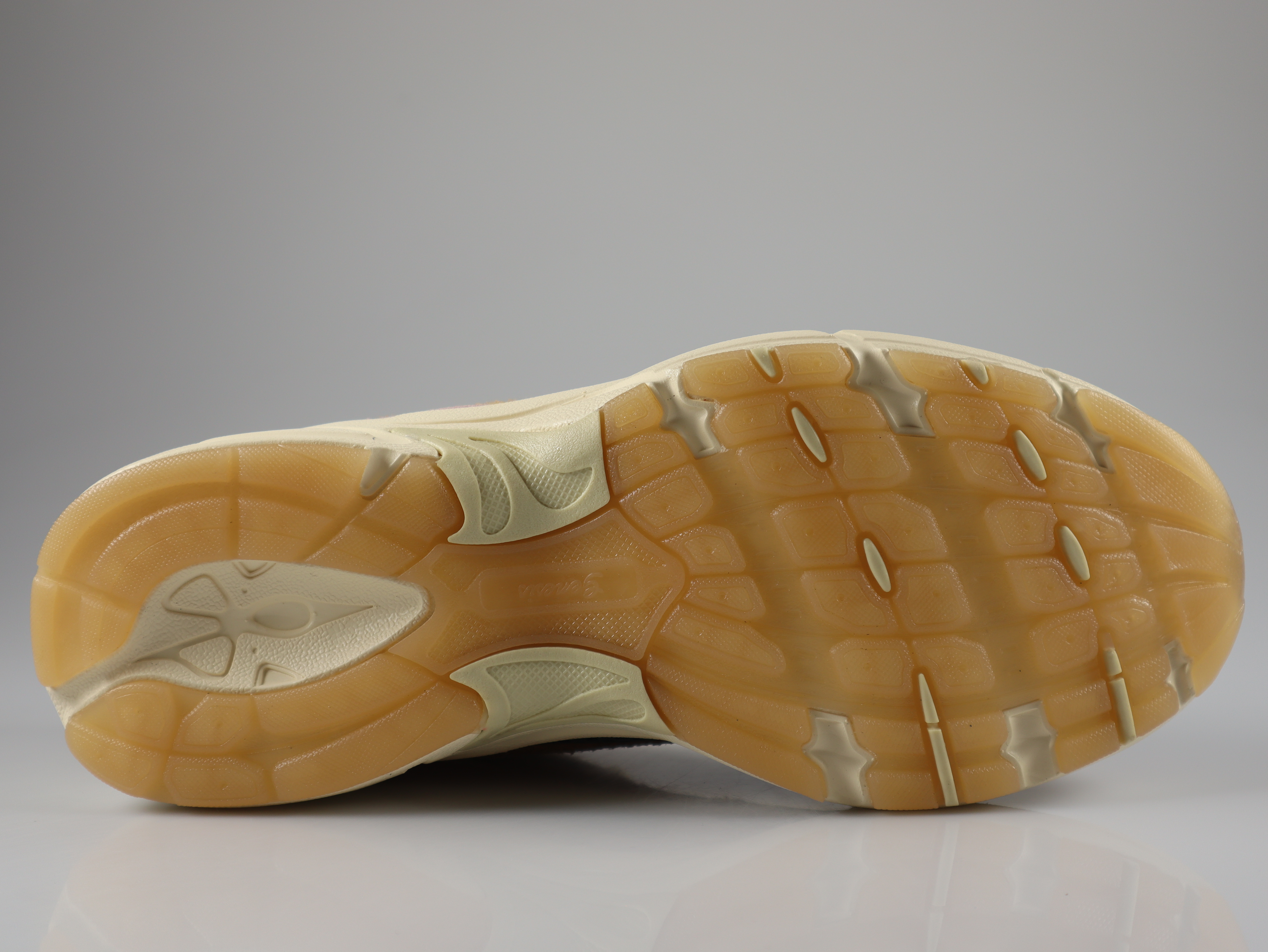 Genesis Footwear - 1006241