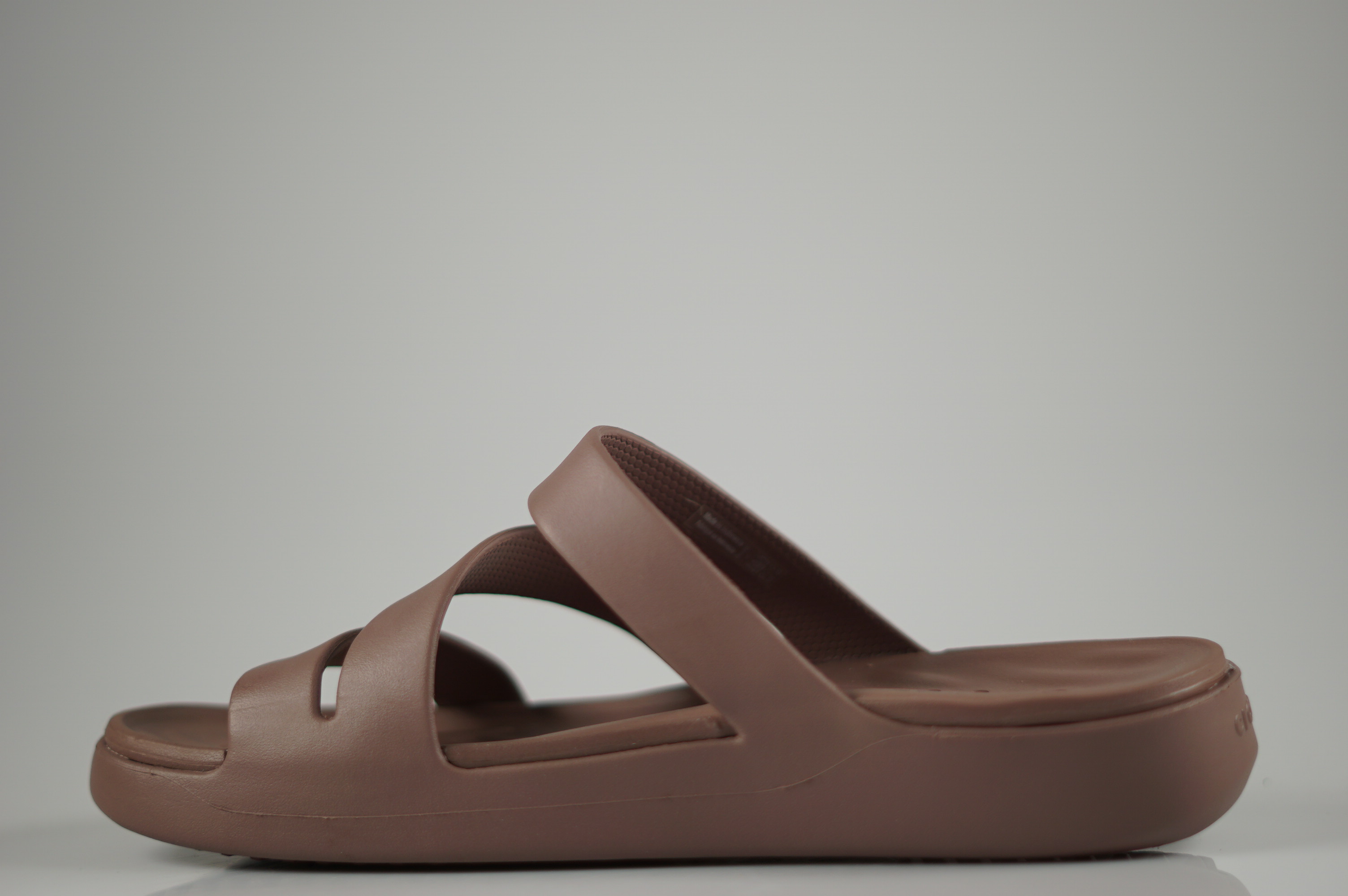 Crocs Europe BV - 209587-OLF