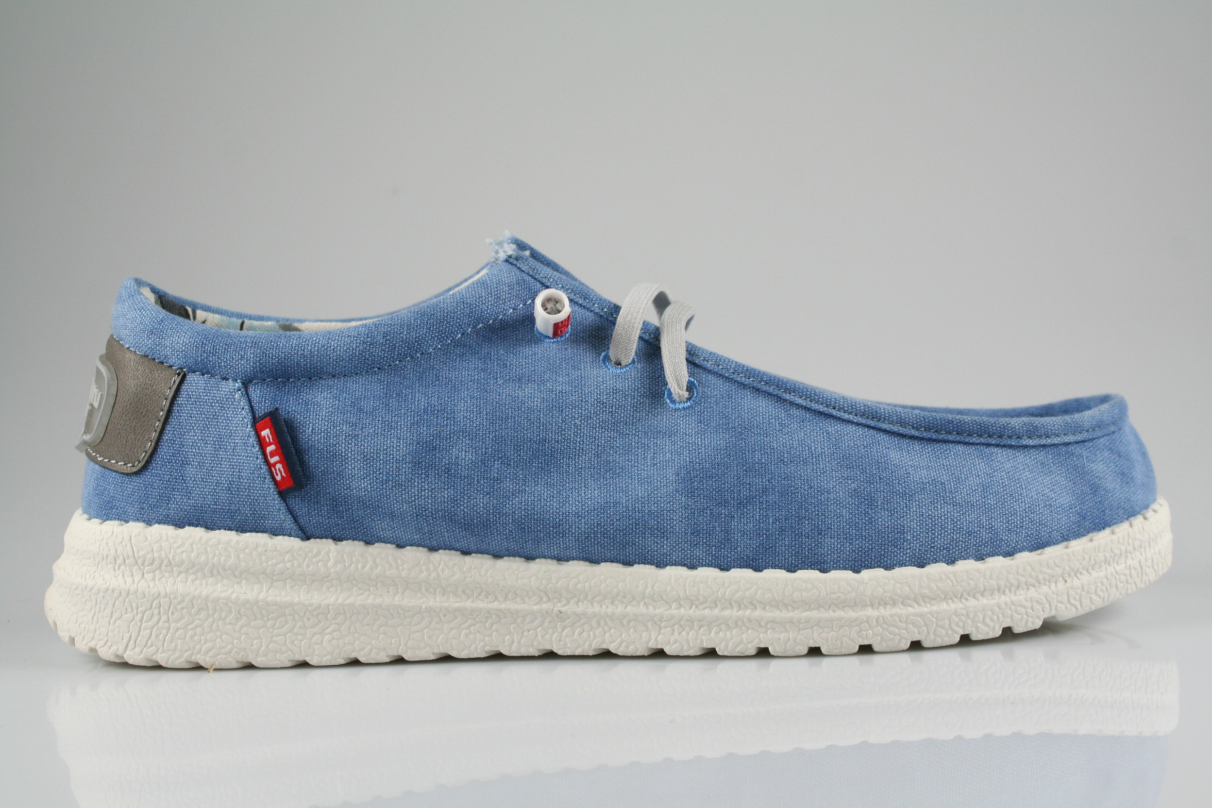 Fusion - 2-2-1-010303-052