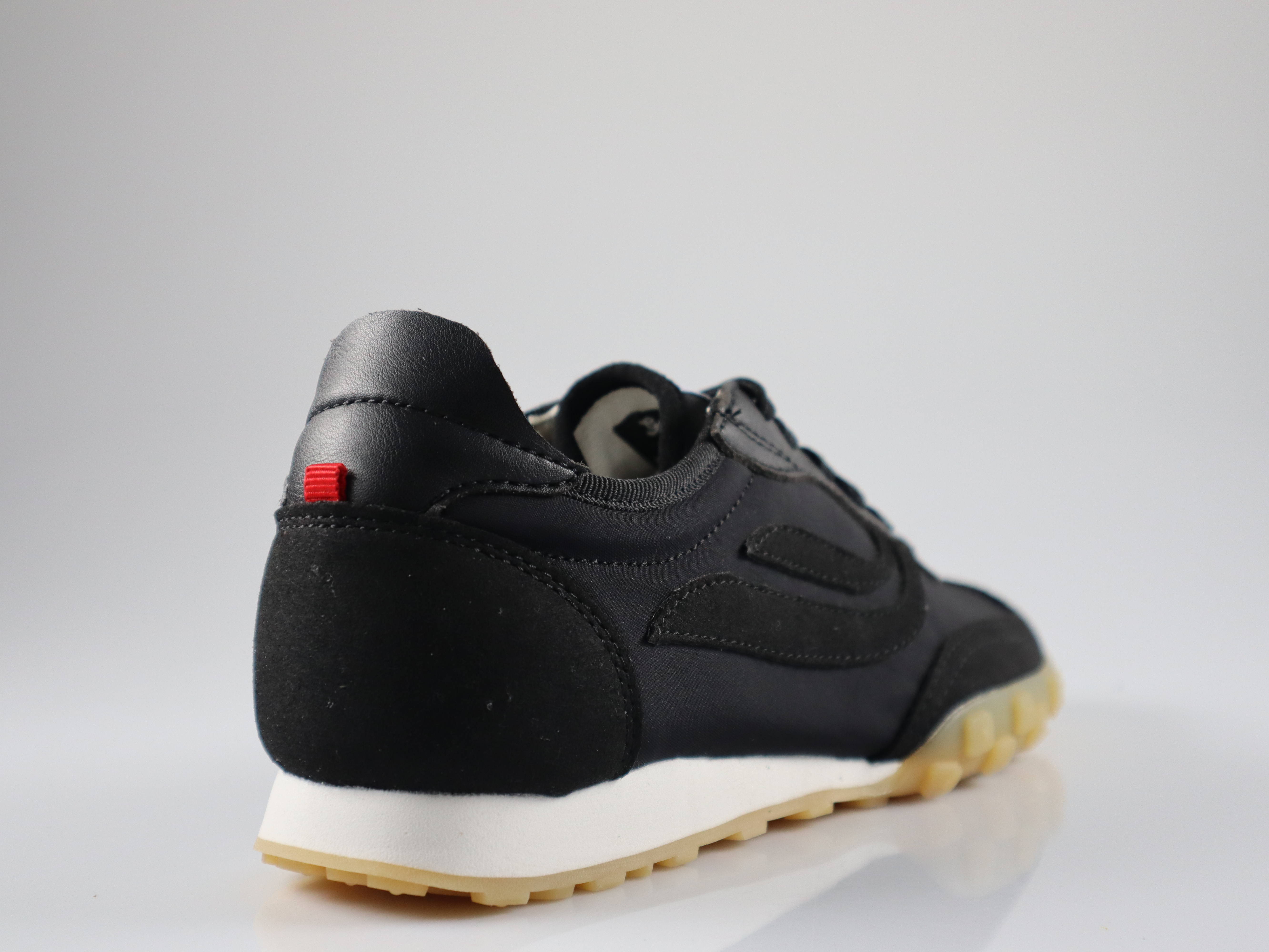 Genesis Footwear - 1006209