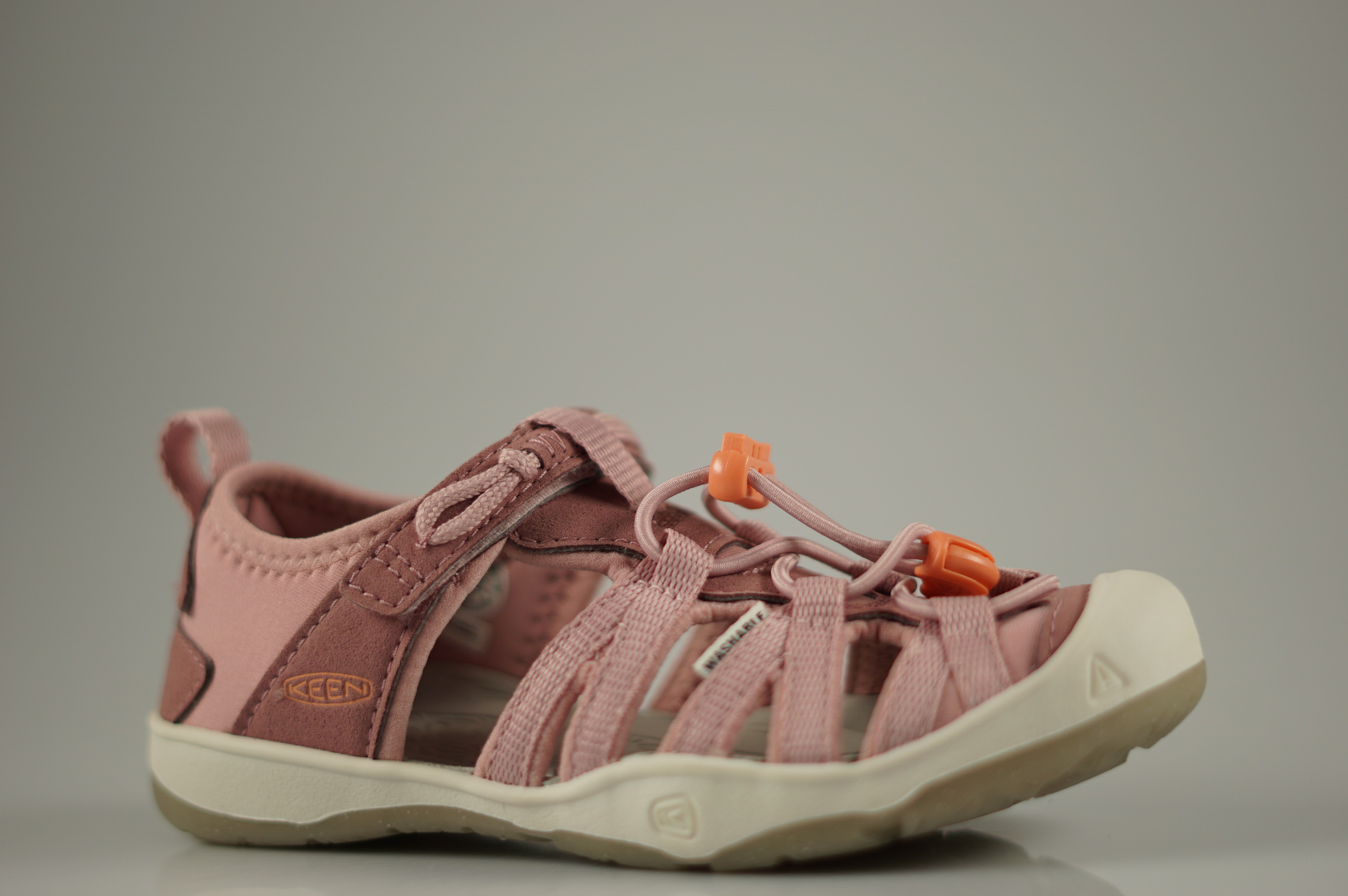 KEEN Europe Outdoor BV - 1028832 / 1028831