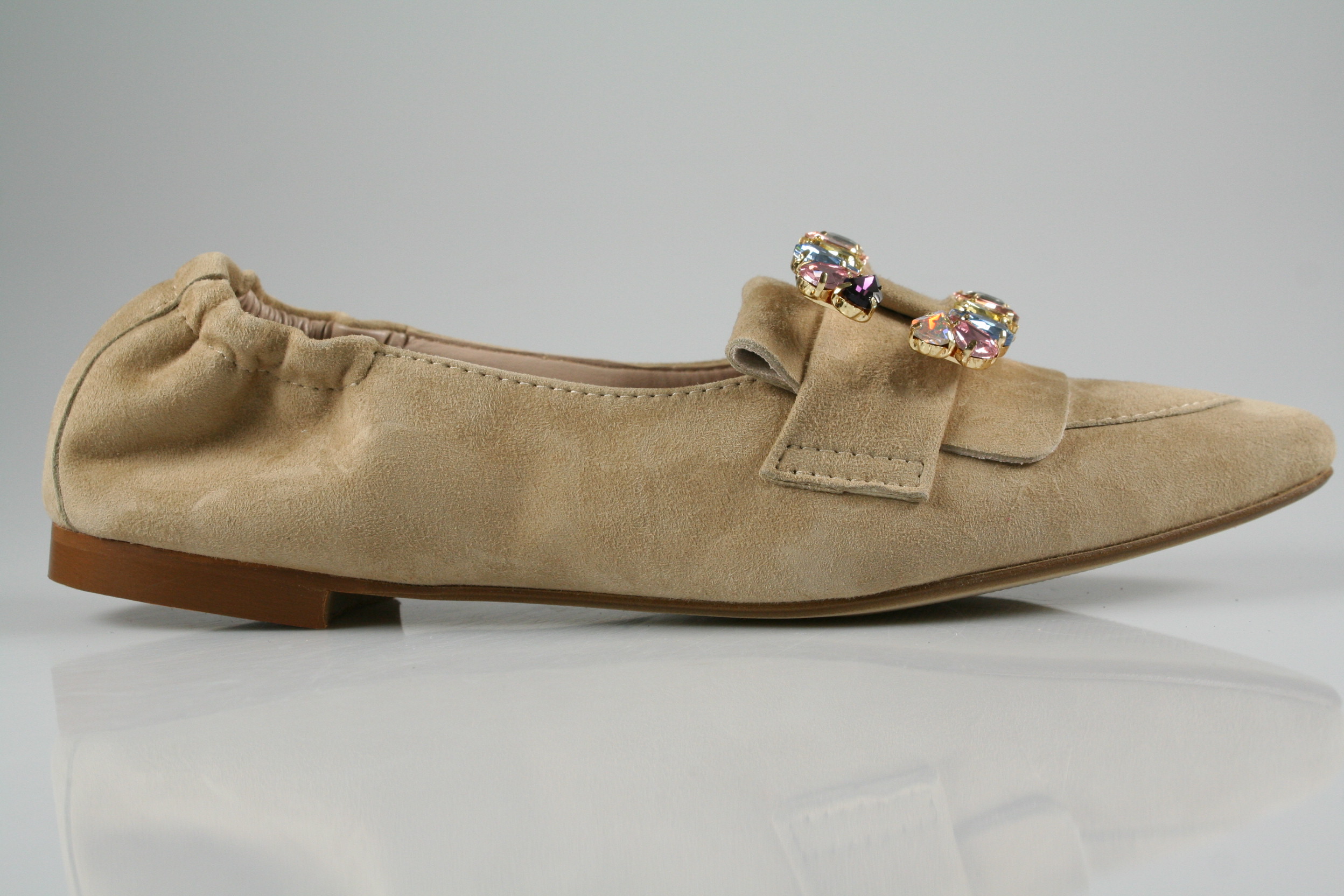 Gianluca Pisati - Sumatra camel