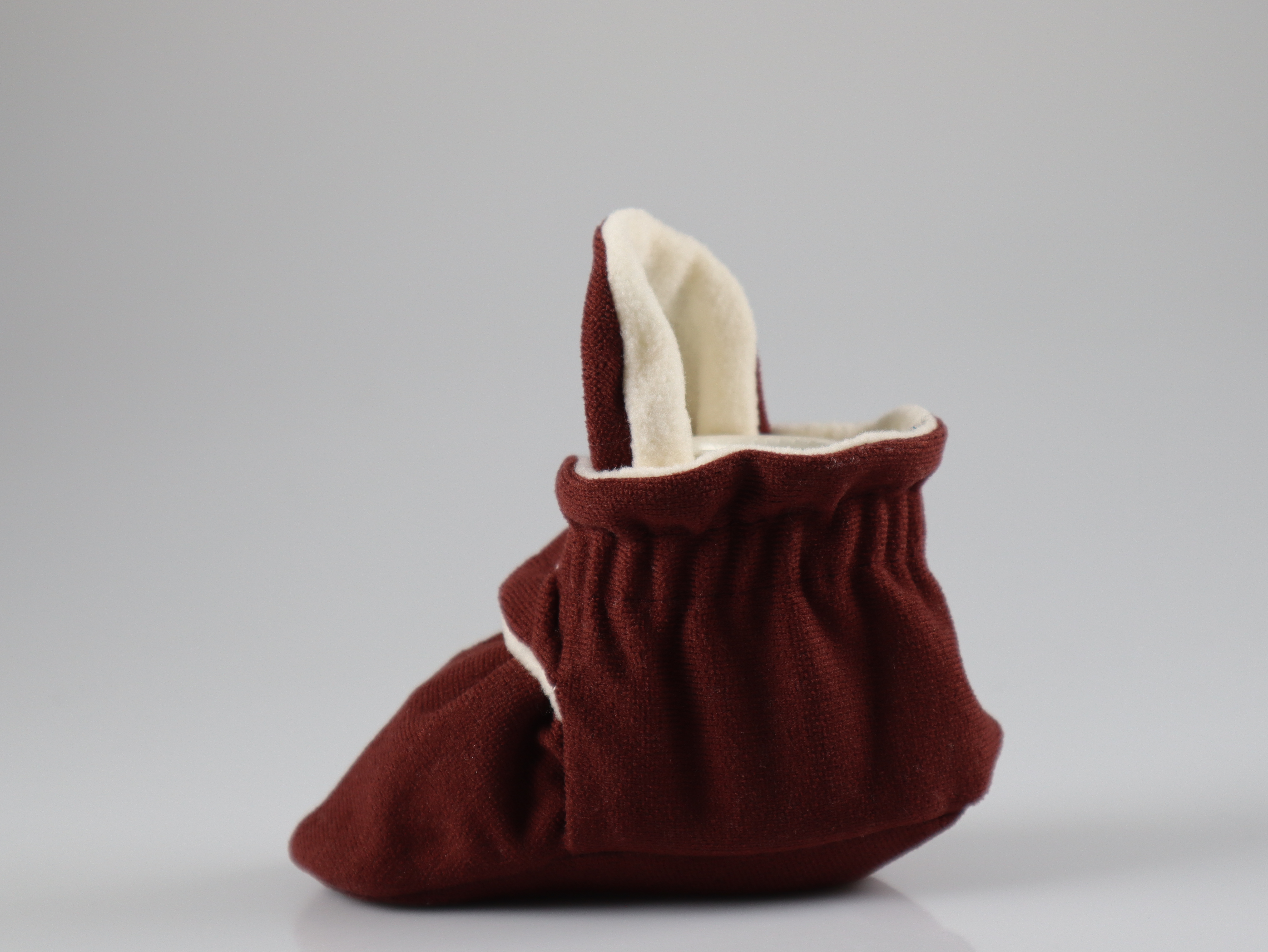 The Kings & Rebels Company - Gamuza Cranberry