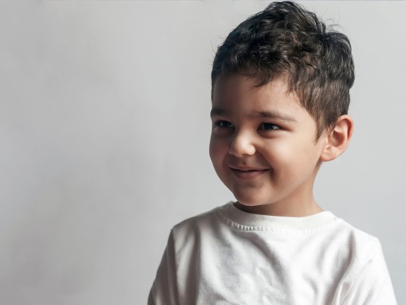 balducci für jungs lächelnder kleiner Junge