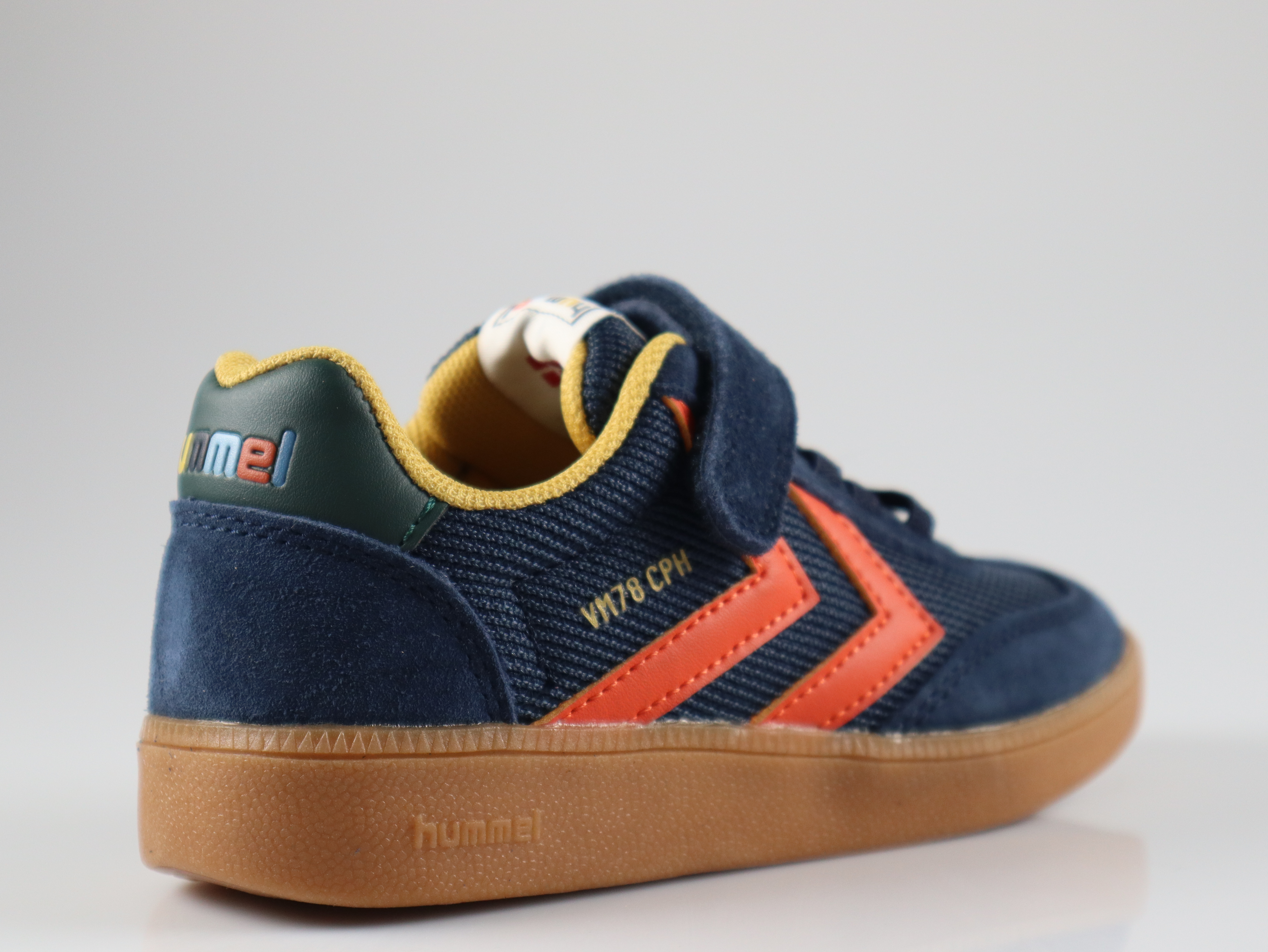 Hummel - 230241 7901