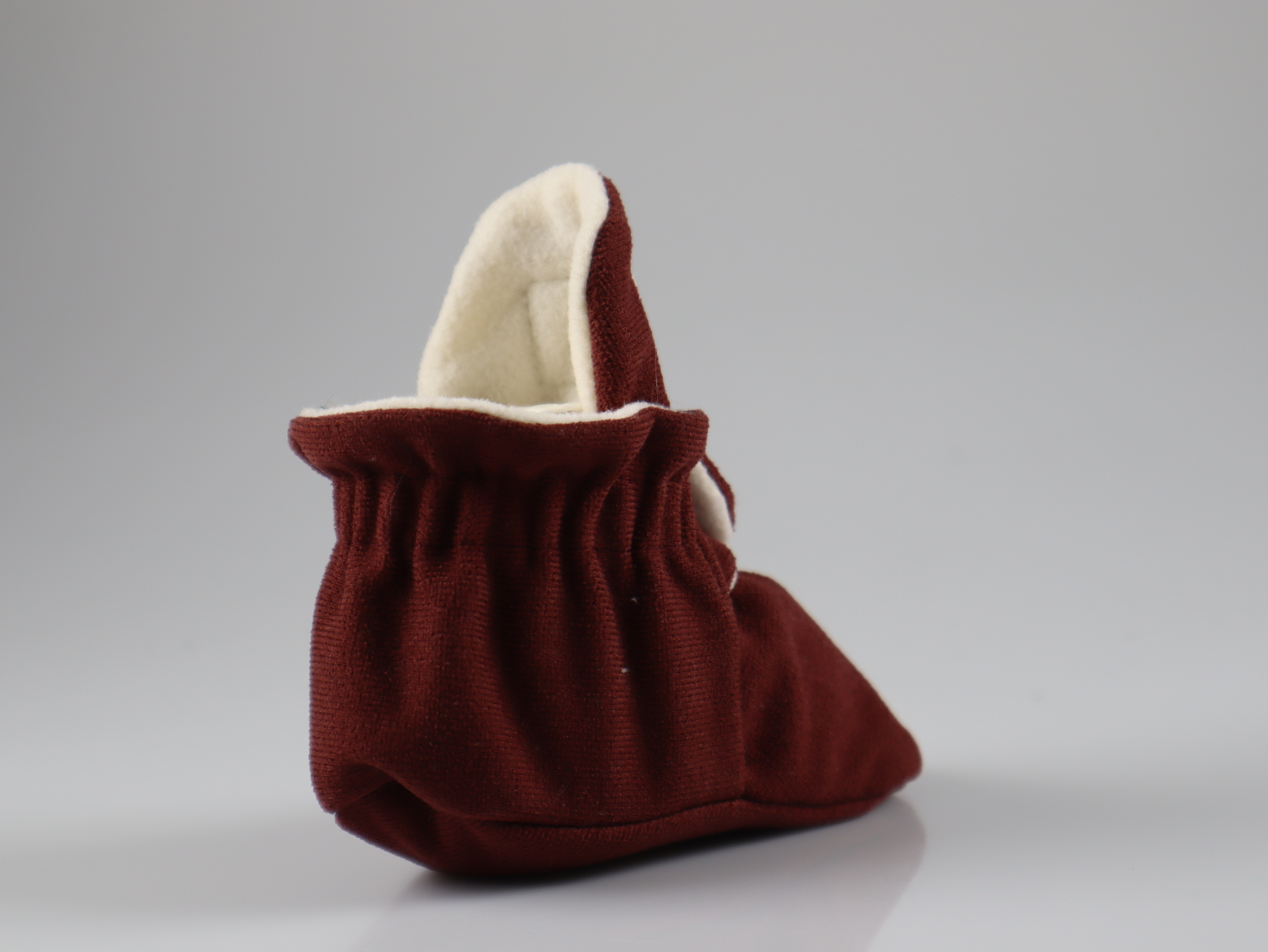 The Kings & Rebels Company - Gamuza Cranberry