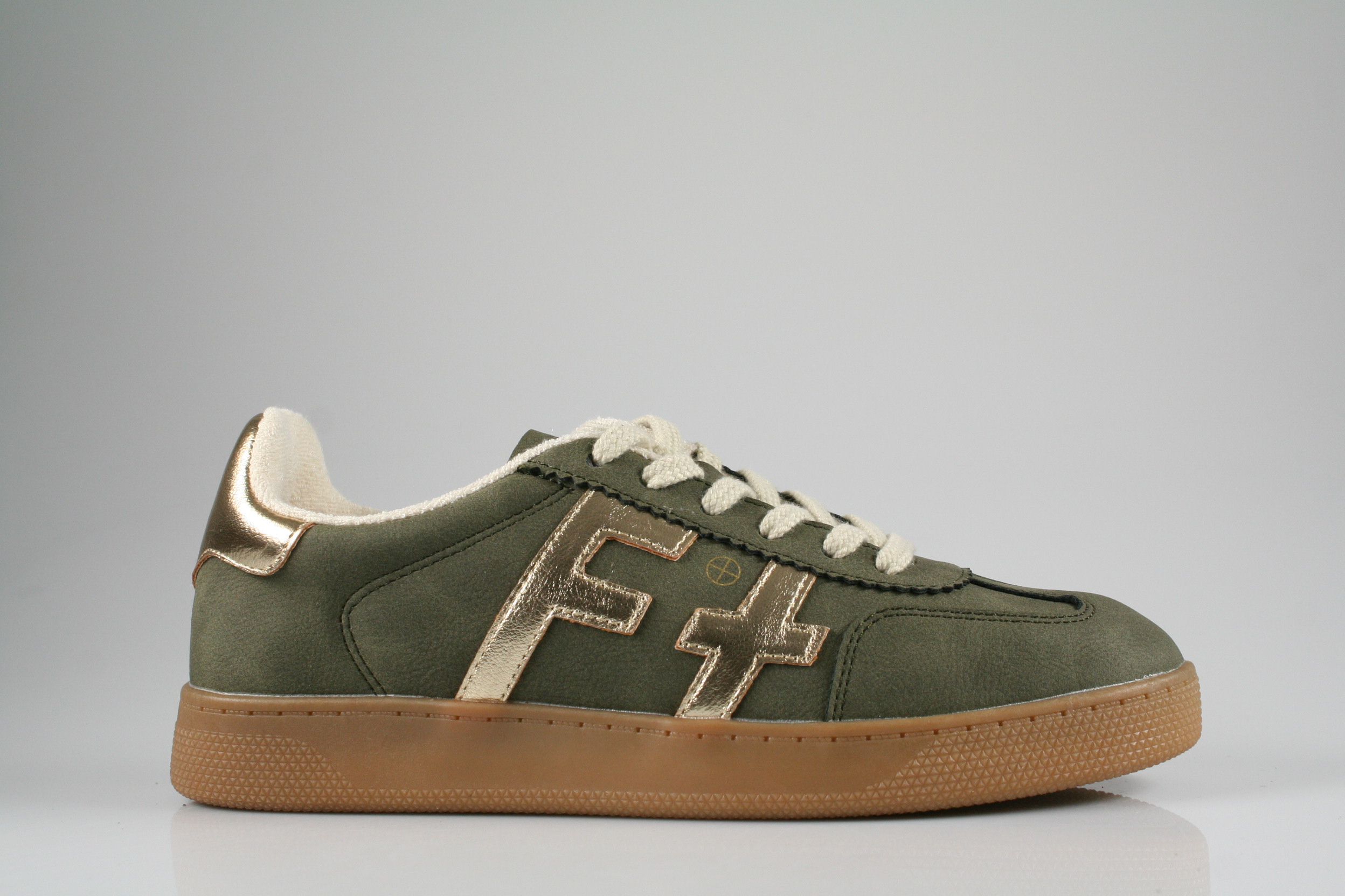 Fjort - 236 113 000 728