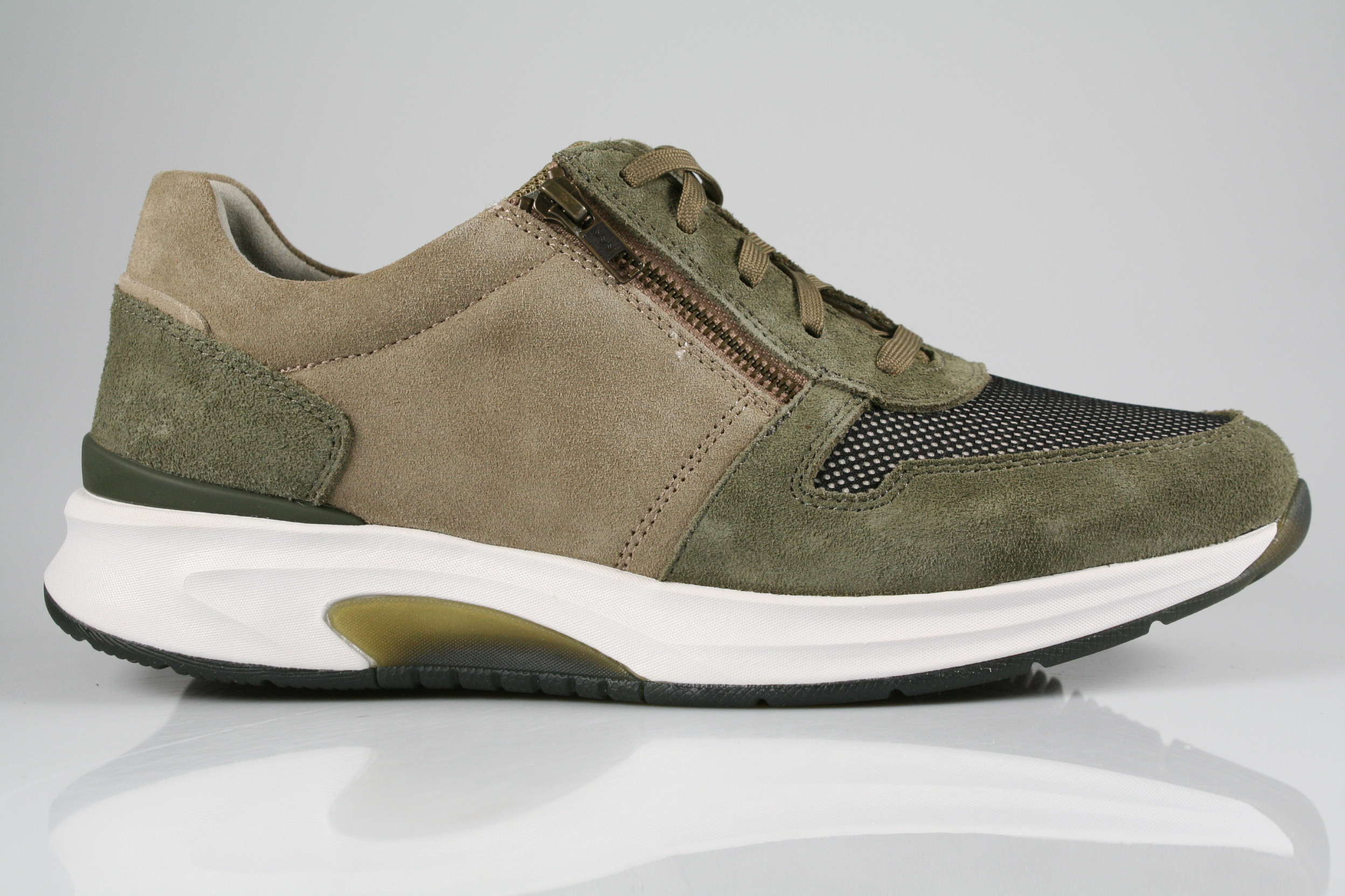 Pius Gabor - 8001.17.07