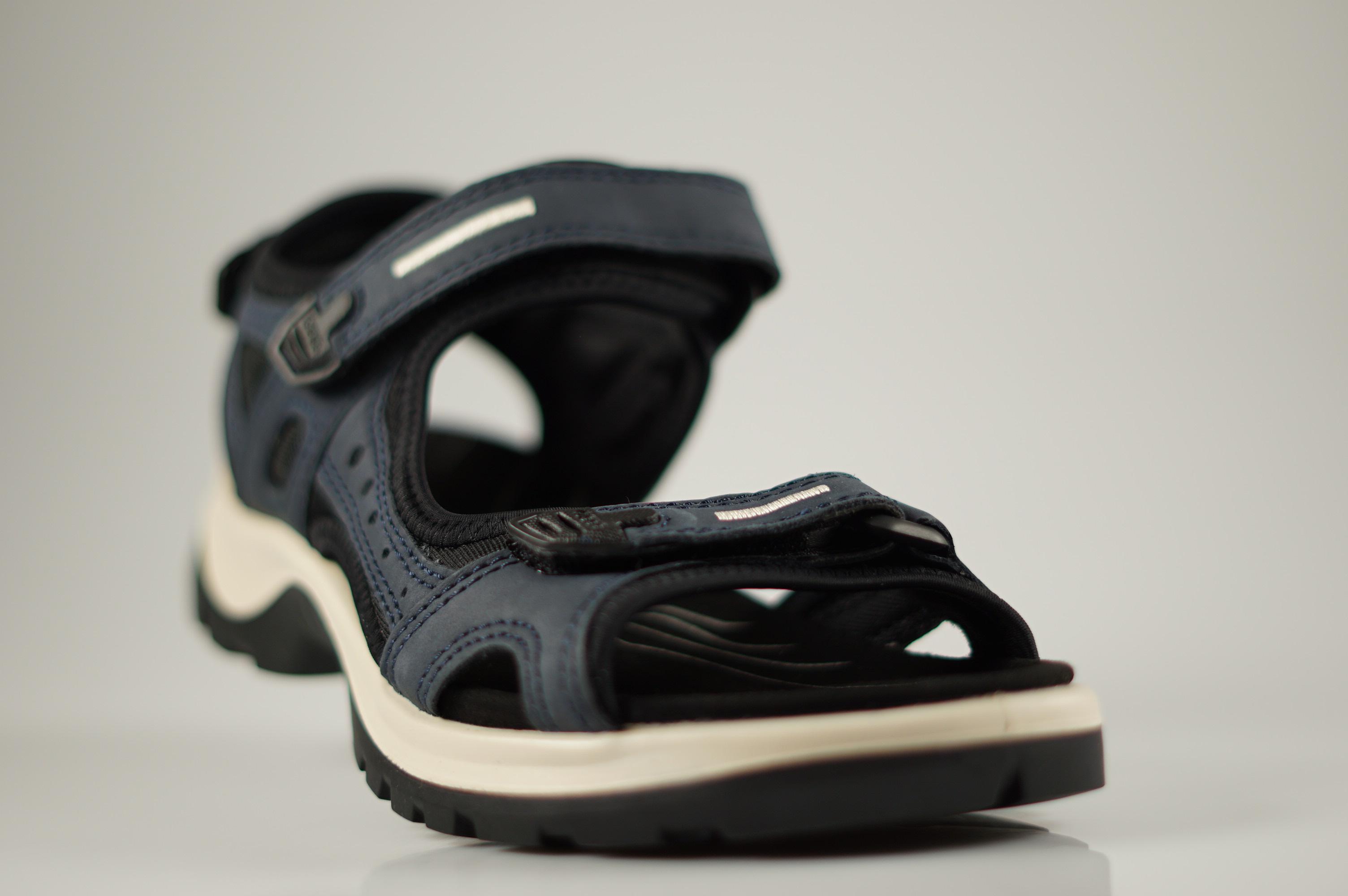 ECCO - 069563/02038