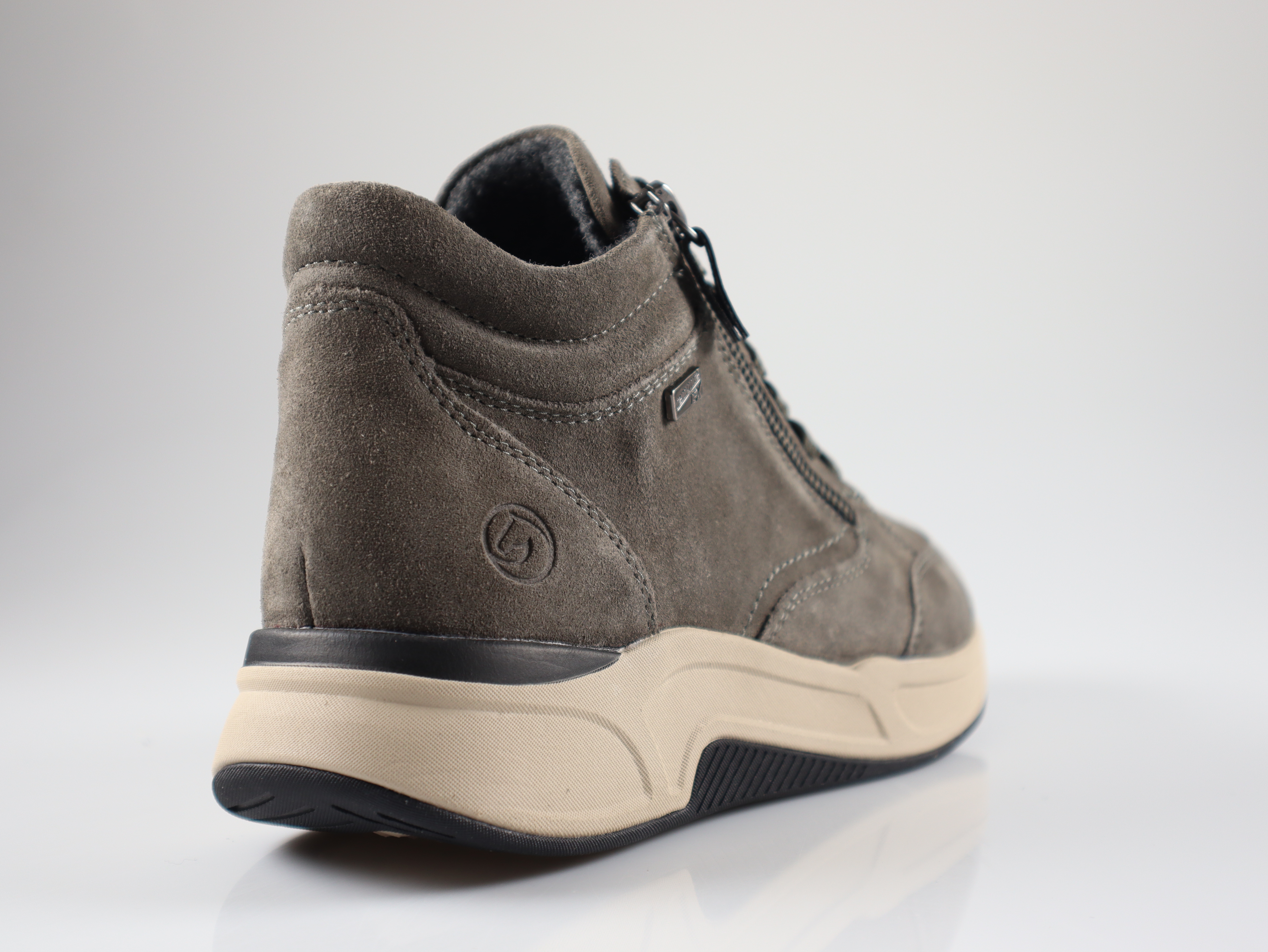 Remonte - D3V71-45