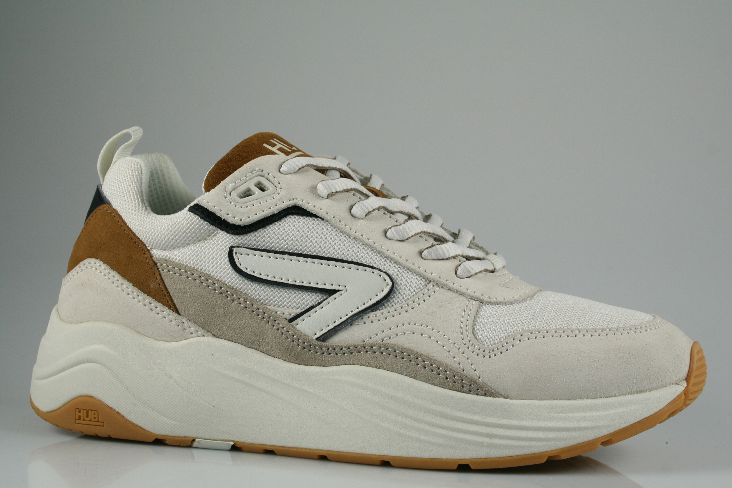 HUB - M6104S43-S23-C87